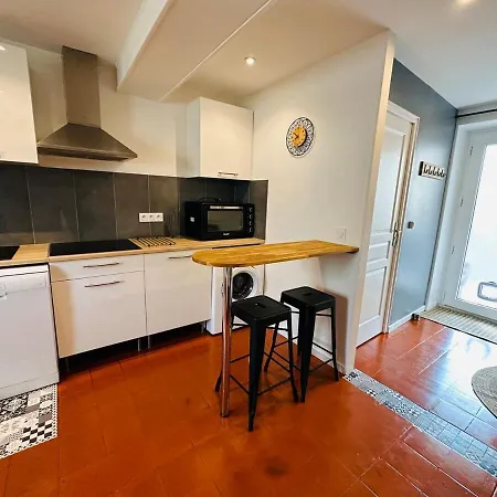 Apartment Chez Auguste - 3 Etoiles *