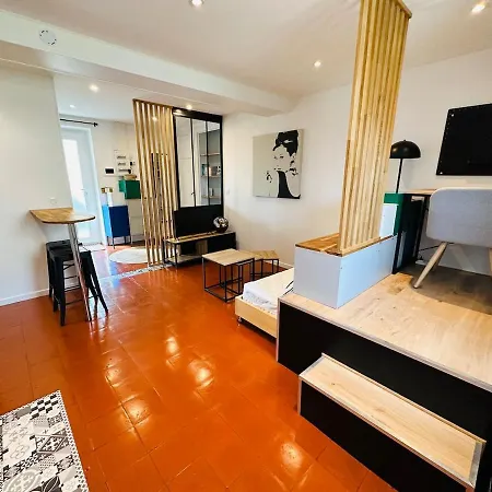 Apartment Chez Auguste - 3 Etoiles *